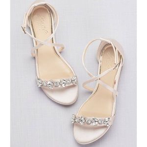 Jewel Bagdley Mischka champagne sandal